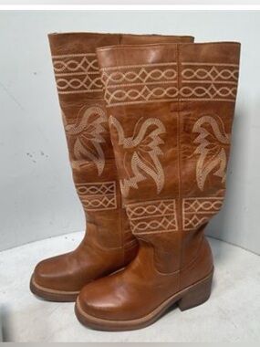 Women's Tall Tan Embroidered Leather Boots Dingo Avalon 7